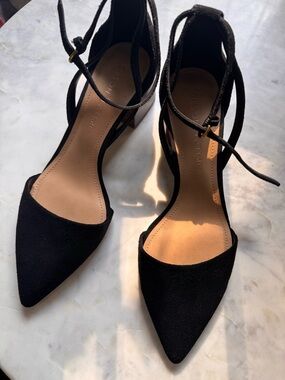 Gibson Latimer Black Pointed Toe Suede Ankle-Tie Block Heels